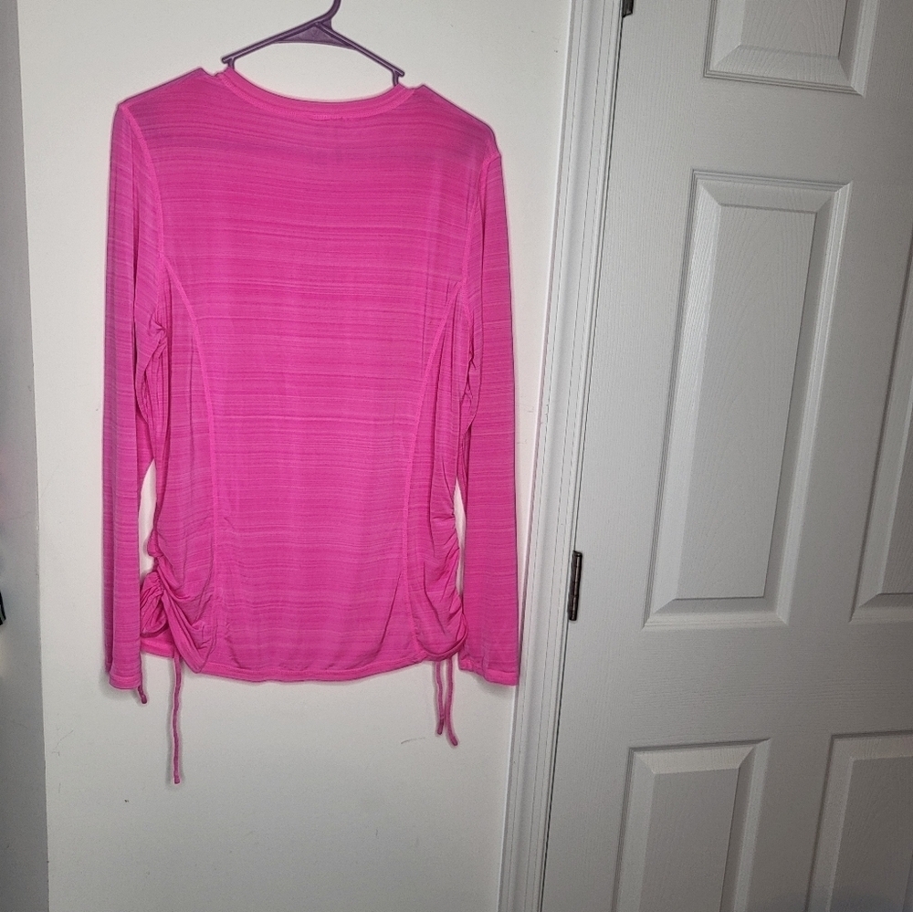 Pink Long Sleeve athleisure Top - Picture 5 of 6